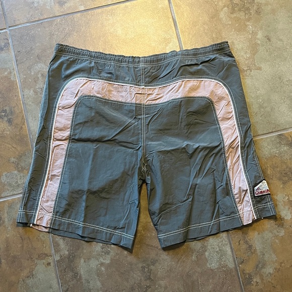 Vintage 80s rare quicksilver baggy wide leg shorts, good condition, lightly worn - Picture 5 of 6